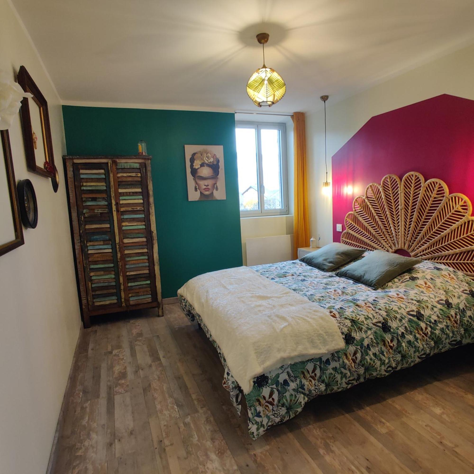 Au Coin Du Chemin Hotel Chambery Room photo